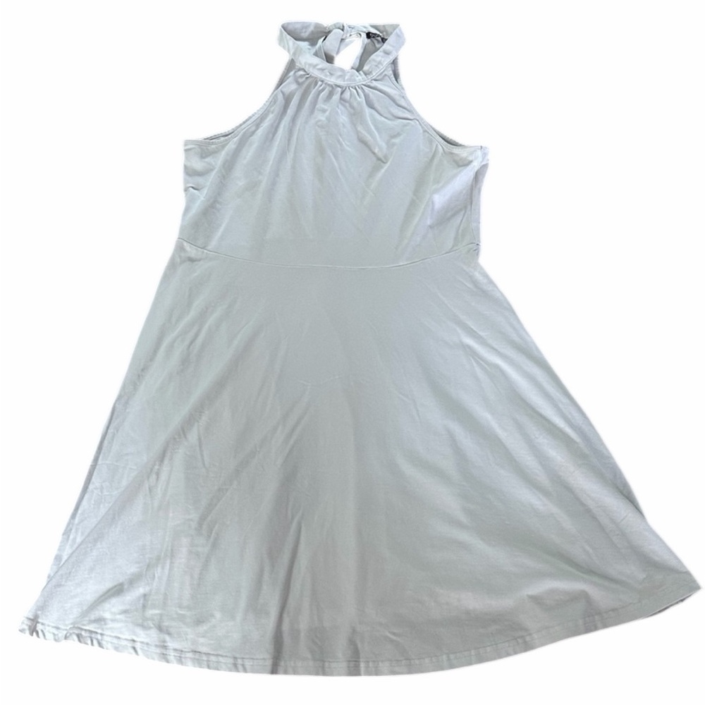 Ouges Woman’s White Halter Swing Dress - Size XL - PTP 18”